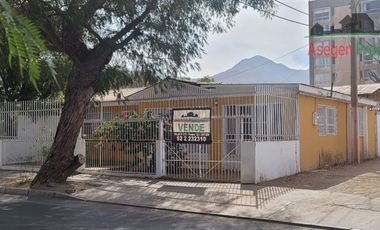 Casa en venta de 7 dorm. en Copiapó