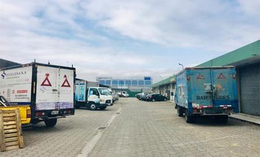 ALQUILER DE BODEGA VIA DAULE SEGURIDAD 24/7 2 PARQ (JLR)