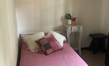 Amplia Casa en Alquiler Temporario Golf Nuevo, Pinamar: 5 Dormitorios, Gran Jardin y Galeria Cubierta