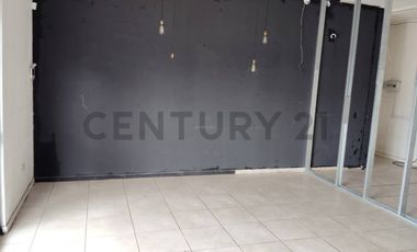 Se vende local comercial barrio Los Ciruelos, Buin