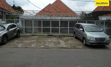 Disewakan Rumah Oper Kontrak Rumah Usaha Di Jl. Flores, Ngagel Surabaya