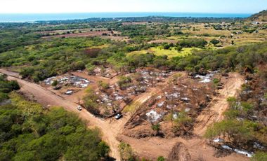 TERRENO A LA VENTA CON VISTA LA MAR EN PUERTO ESCONDIDO OAXACA
