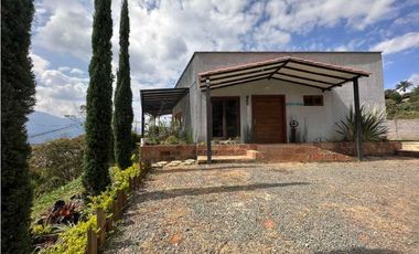 Finca En Sabaneta Sector La Doctora