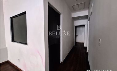 ALQUILER DE LOCAL COMERCIAL EN 12 DE OCTUBRE (8)