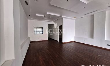 ALQUILER DE LOCAL COMERCIAL EN 12 DE OCTUBRE (8)