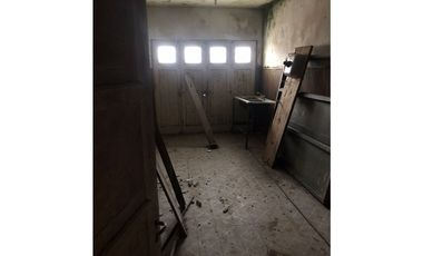 VENTA CASA A RECICLAR SOBRE LOTE 10X43 APTO EMPRENDIMIENTOS
