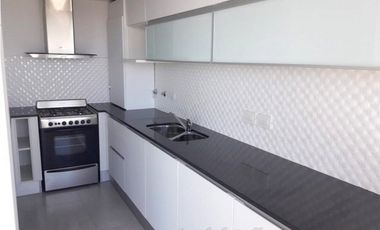 VENTA / DEPARTAMENTO DE 2 AMBIENTES/COCHERA / MAR DEL PLATA