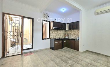 Rumah Besar 1 Lantai Di Cluster Ifolia, Harapan Indah, Bekasi