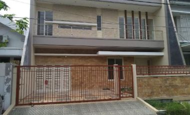 Rumah baru minimalis 2 lantai Siap huni Dharmahusada Indah Utara