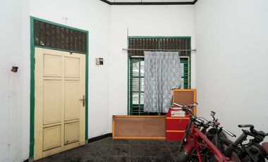 Rumah Luas Strategis 14 Mnt ke Summarecon Mall Bekasi Bisa KPR J-41613