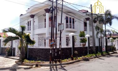 Rumah Asri di Tubagus Ismail Bandung | SUKARN