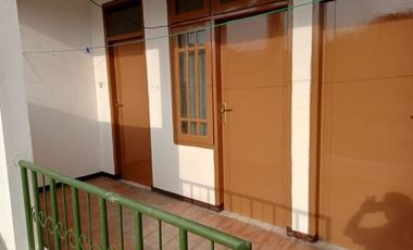 Rumah Rungkut Mapan Hadap barat, Strategis