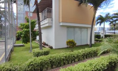 apartamento en arriendo en prados del este. Cod A28776