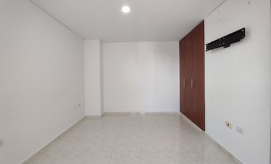 apartamento en arriendo en prados del este. Cod A28776
