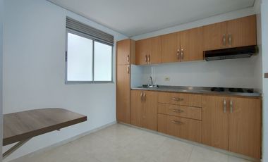 apartamento en arriendo en prados del este. Cod A28776