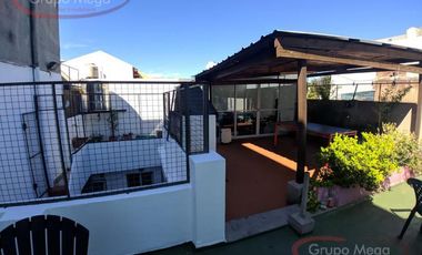 CASA  4/5  AMB e/PTA.BAJA  PTIO TZA PARRILLA