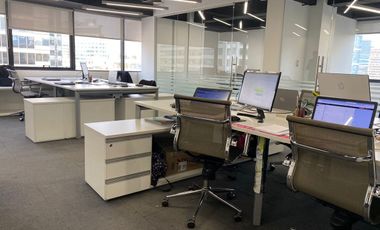 Oficina en la mejor ubicación del Golf 82,7 UF x m2