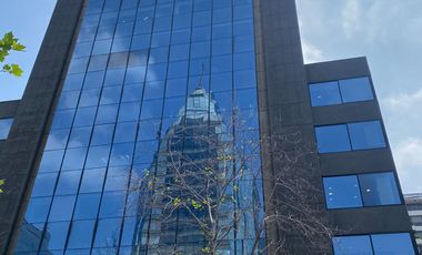 Oficina en la mejor ubicación del Golf 82,7 UF x m2