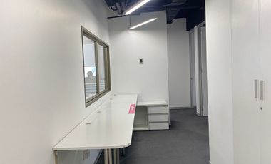 Oficina en la mejor ubicación del Golf 82,7 UF x m2