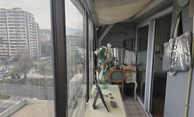 Departamento en venta de 4 dorm. en Las Condes