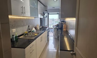 Departamento en venta de 4 dorm. en Las Condes