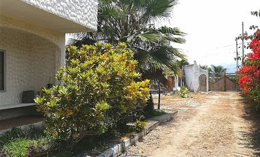 TERRENO CON EDIFICACION EN LA PLAYA VÍA DATA