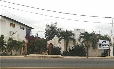 TERRENO CON EDIFICACION EN LA PLAYA VÍA DATA