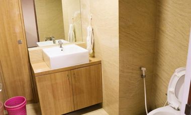 Apartemen SOHO Office Lantai 19 Full Renovation Full Furnish View Pancoran dan Kokas