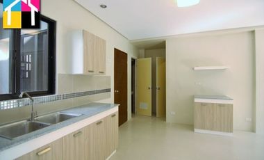 BRAND NEW HOUSE WITH 4 BEDROOM PLUS PARKING NEAR BASAK FATIMA CHURCH