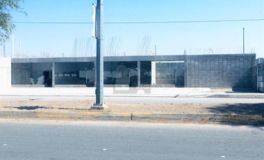 Local comercial, acondicionados y equipados.