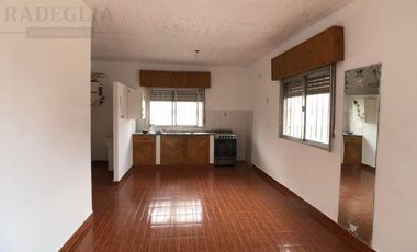 Departamento en 1er piso - Burzaco