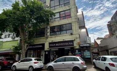 Importante oficina a la venta, en el centro comercial de San Miguel
