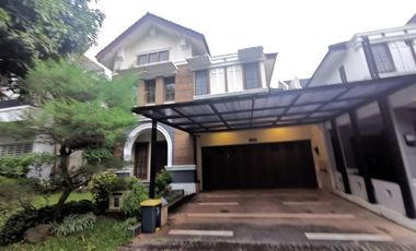 Disewakan Rumah Vermont Parkland blok G3 BSD City Tangerang Fully Furnished Besar Bagus Siap Huni
