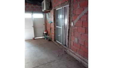 Vendo Casa con amplio terreno en Herrera, Entre Ríos.