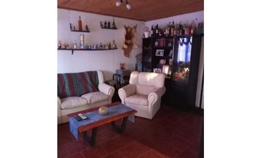 Vendo Casa con amplio terreno en Herrera, Entre Ríos.