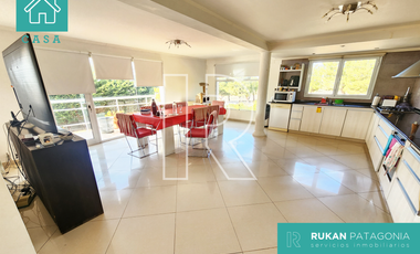 #VentaRUKAN | Casa de 4 Ambientes | Barrio ALTOS DEL GOLFO | Caleta Olivia.-