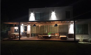 COSTA ESMERALDA - RESIDENCIAL I 189 - ALQUILER