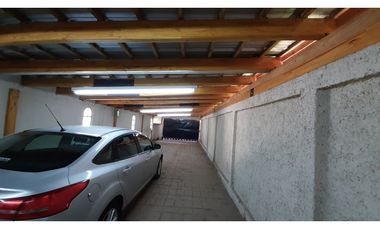 Casa con Departamento en Chacras de Coria Calle Viamonte