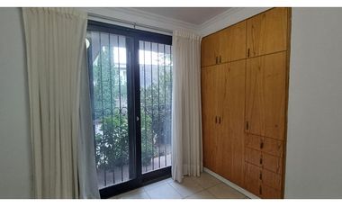 Casa con Departamento en Chacras de Coria Calle Viamonte