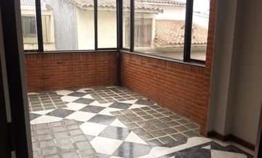 edificio en arriendo en normandia. Cod A958