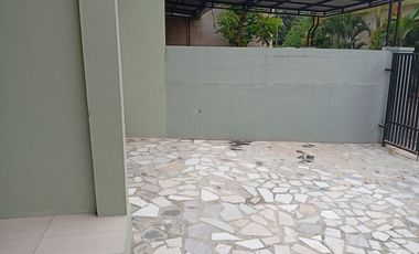 Rumah SHM 14 Menit ke Transpark Juanda Bekasi Dibantu KPR J-36199