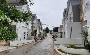 Rumah Murah 2 Lantai Lokasi Strategis Di Beji Kota Depok Dekat Tol Kukusan