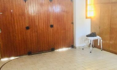 Casa PH en venta en Remedios de Escalada Este