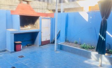 Casa PH en venta en Remedios de Escalada Este