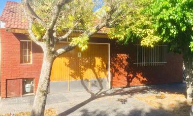 Casa PH en venta en Remedios de Escalada Este