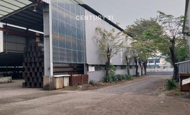 Gudang  Delta Silicon 1 Posisi Hook Lippo Cikarang