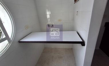 COD. 6172 - SE ARRIENDA APARTAMENTO - BARRIO: PROVENZA