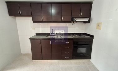 COD. 6172 - SE ARRIENDA APARTAMENTO - BARRIO: PROVENZA