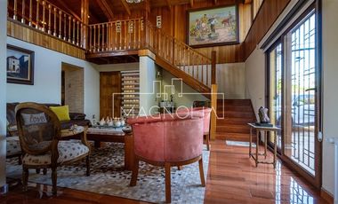 Casa en venta de 4 dorm. en La Florida