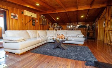 Casa en venta de 4 dorm. en La Florida